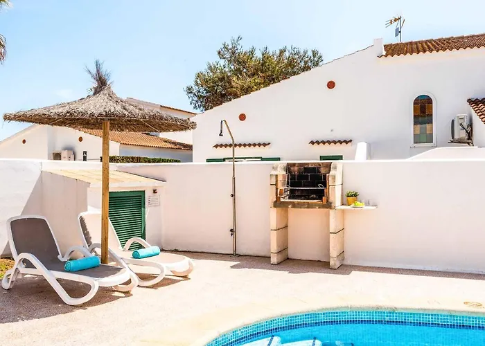 Ingrid Villa Cala en Forcat